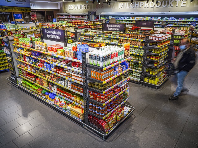 Edekamarkt von innen